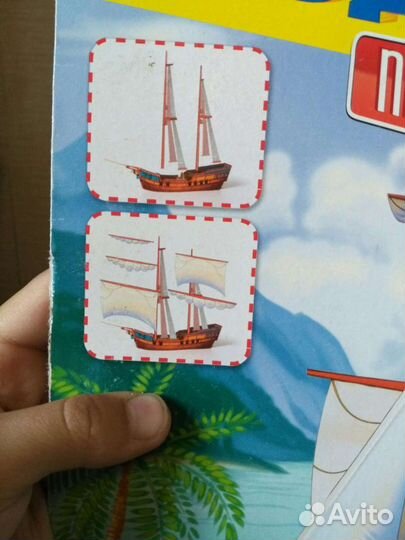 Модель пиратского корабля