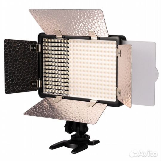 Осветитель светодиодный Godox LED308C II, 21 Вт, 3