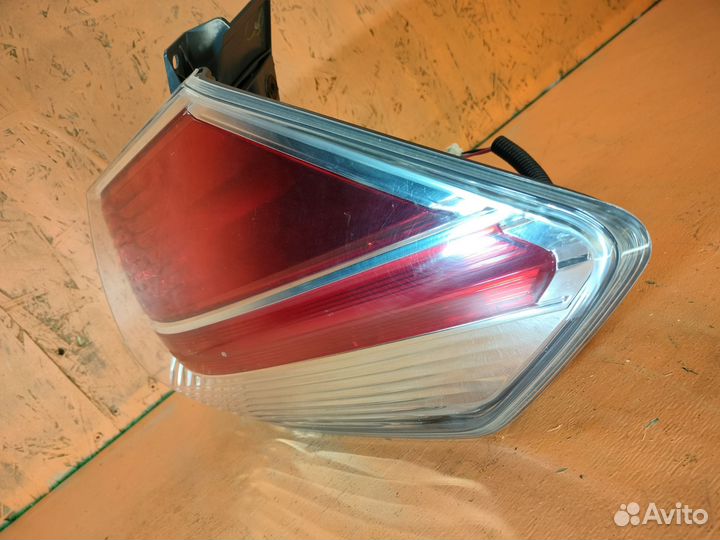 Оригинал б.у t32 X-trail L / R фонарь отличный