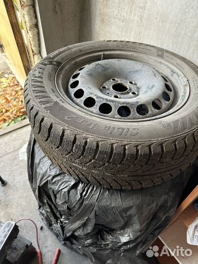 Matador MP 50 Sibir Ice 2 205/60 R16