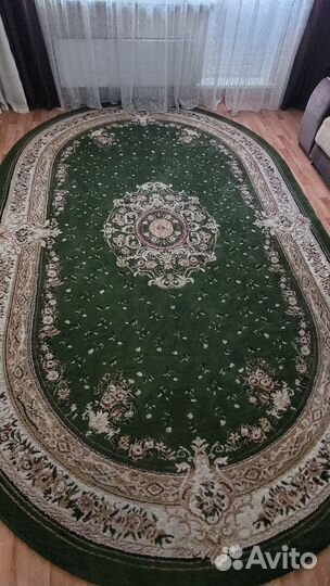 Ковер шерстяной