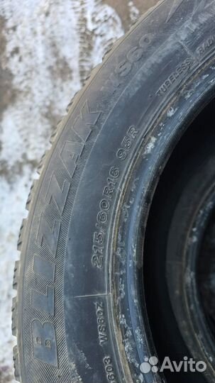 Bridgestone Blizzak WS-60 215/60 R16 95R