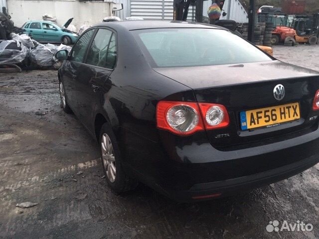 Разбор на запчасти Volkswagen Jetta 5