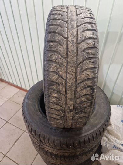 Bridgestone Ice Cruiser 7000 235/65 R18