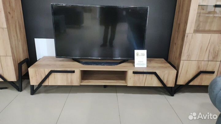Тумба под тв