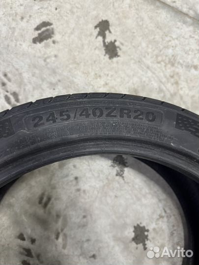 DoubleStar DSU02 245/40 R20 99Y