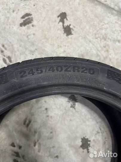 DoubleStar DSU02 245/40 R20 99Y