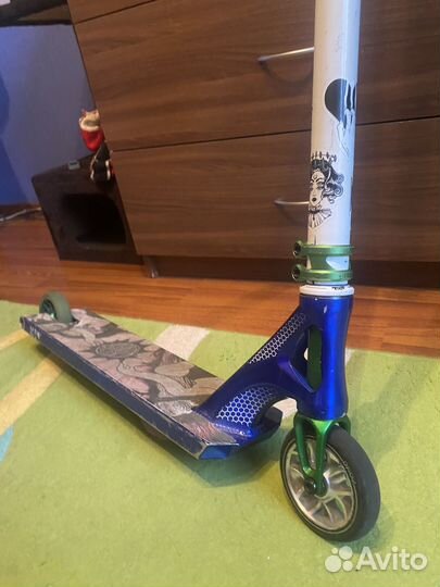 Дека для трюкавого самоката drone