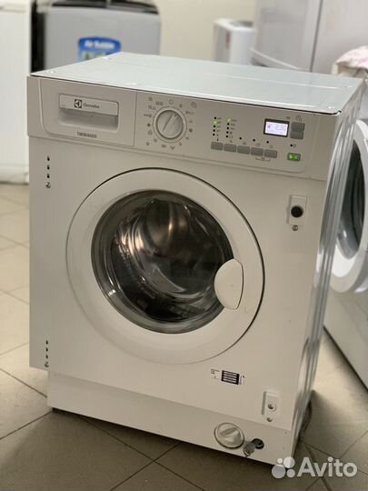Стирально-сушильная машина Electrolux 7 кг