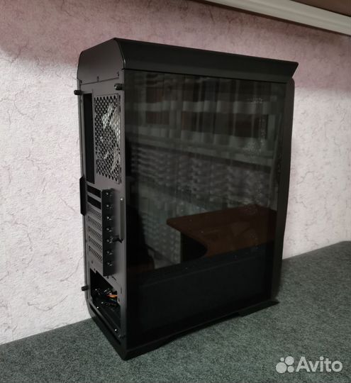 Компьютерный корпус AeroCool Aero One Frost