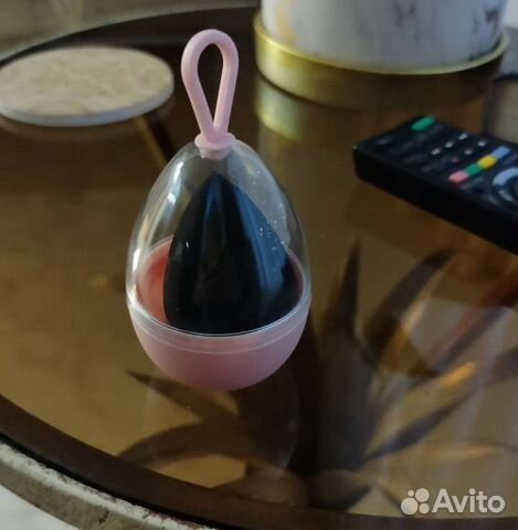 Спонж для макияжа в футляре