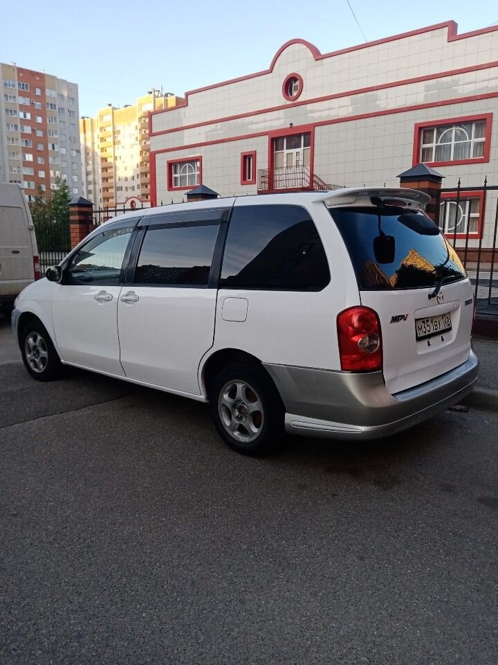 Mazda MPV: фото владельца
