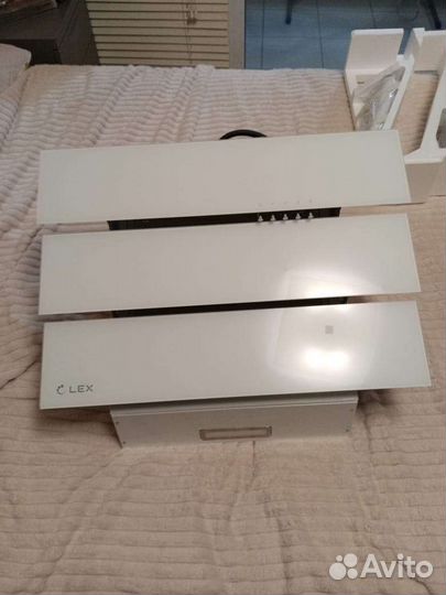 Вытяжка для кухни новая