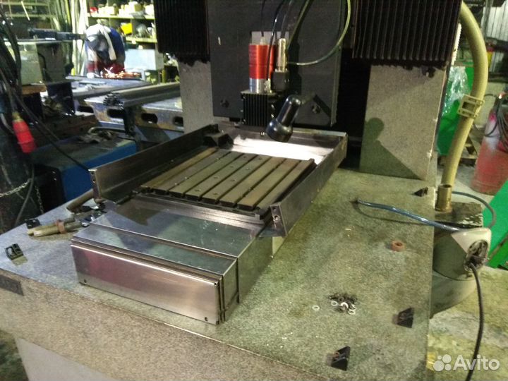 Фрезерный станок с чпу