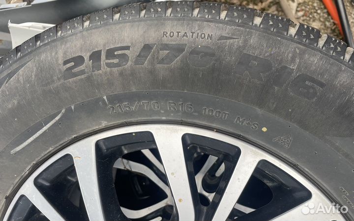 Formula Ice 215/70 R16 100T