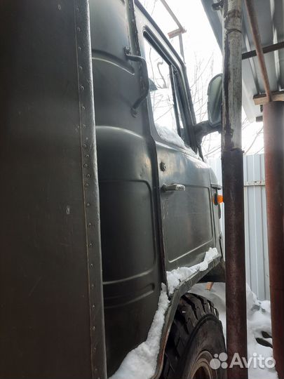 ГАЗ 69 2.1 МТ, 1972, 100 000 км