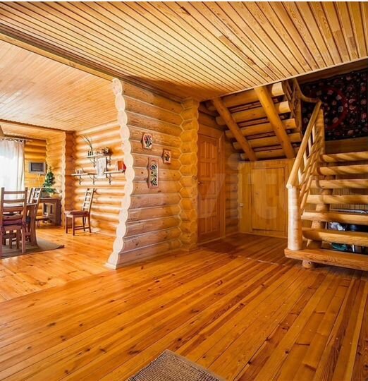 Дом 190 м² на участке 10 сот.