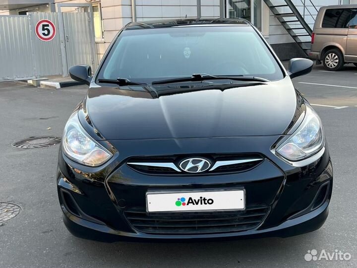 Hyundai Solaris 1.6 AT, 2013, 268 000 км