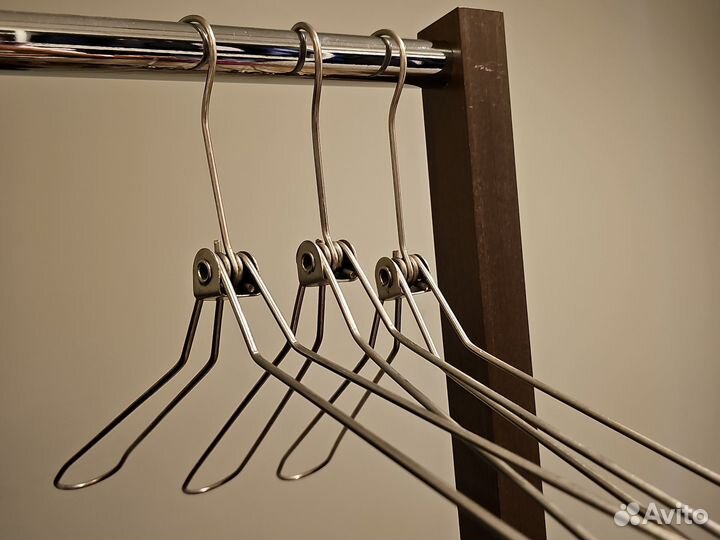 Вешалки плечики металлические складные
