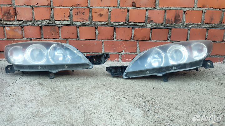 Фары mazda 3 бк хэтчбек