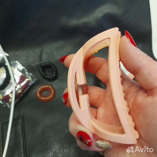 Аксессуары для волос новые