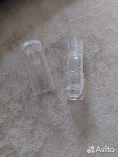 Футляр для помады