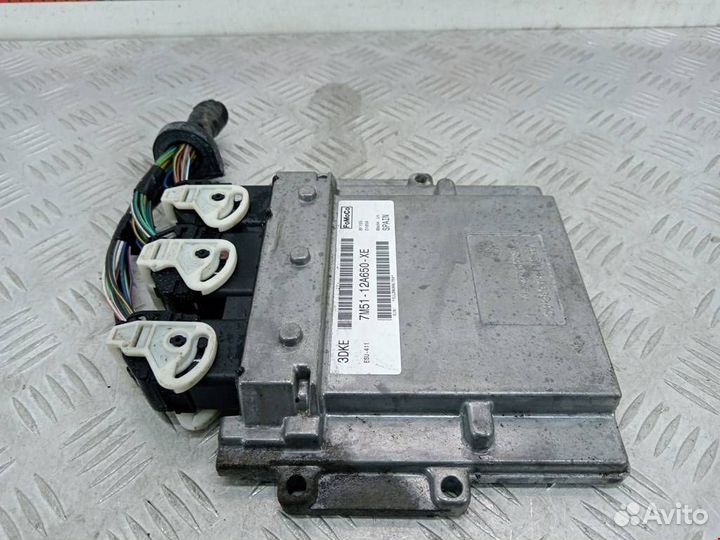 Блок управления двигателем Ford Focus 2 2008