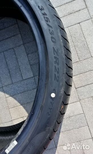 Pirelli P Zero 315/30 R22 107Y