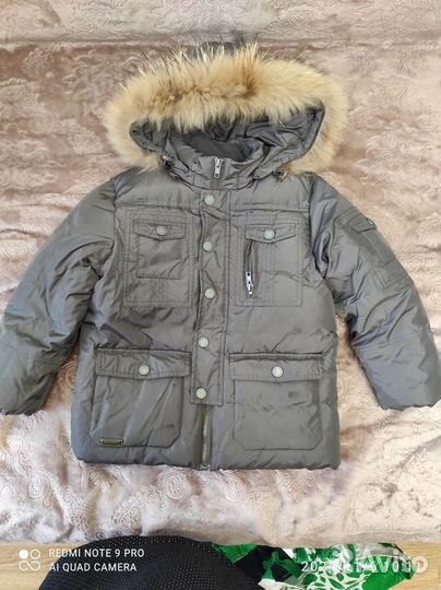 Зимняя куртка (пух) 104р