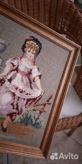 Старинная картина с ручной вышивкой