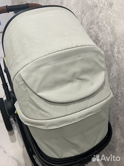 Коляска Happy baby mommer 2в1