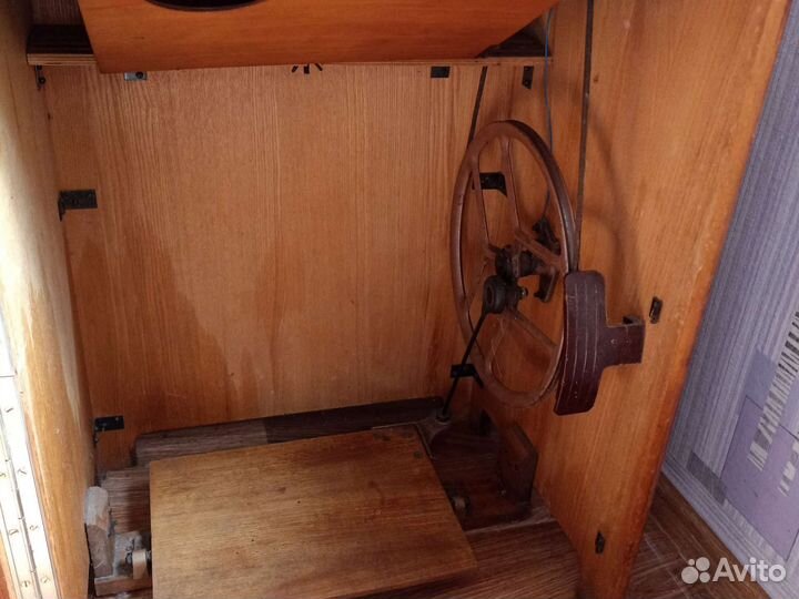 Швейная машинка бу ручная