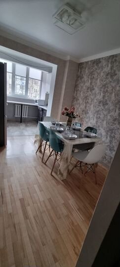 3-к. квартира, 75 м², 4/6 эт.