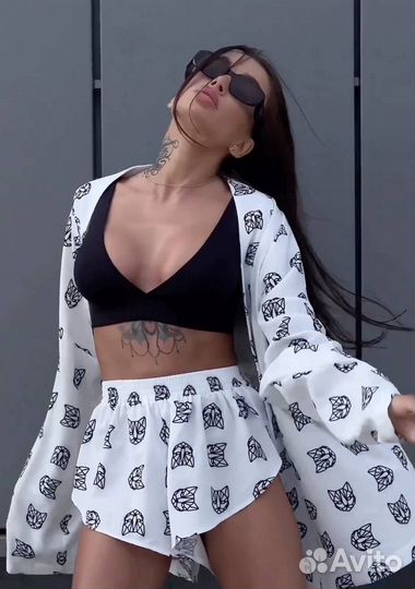 Летний женский костюм с шортами