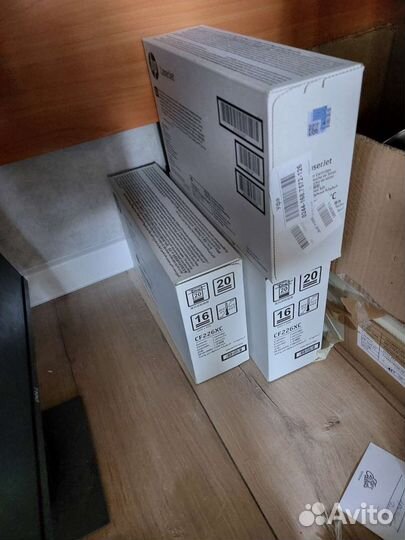 Принтер HP M402dne