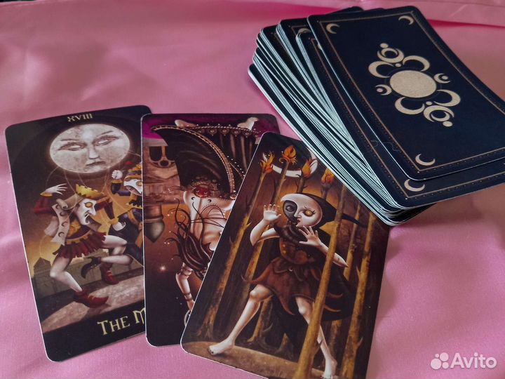 Гадание. Расклады. Таро, руны, рунические ставы