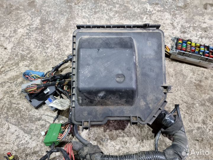 Блок предохранителей Мерива