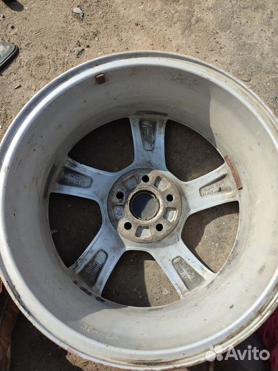 Диски R17 Volvo комплект