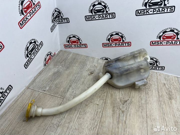 Бачок омывателя Renault Kangoo 2