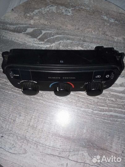 Блок управления печкой Додж Караван