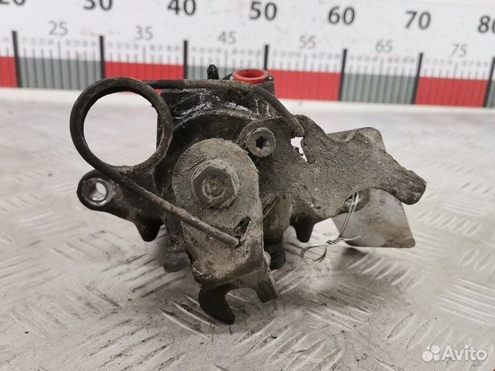 Суппорт задний правый для Volkswagen Passat 5