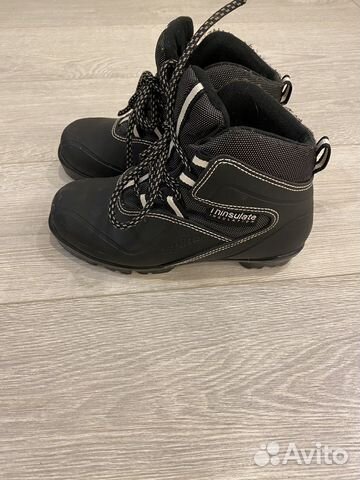 Ботинки лыжные