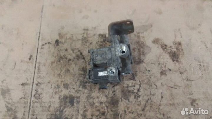 Клапан ускорительный Man Tgl