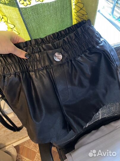 Шорты женские кожаные