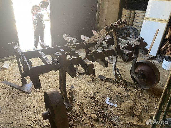 Культиватор виноградный