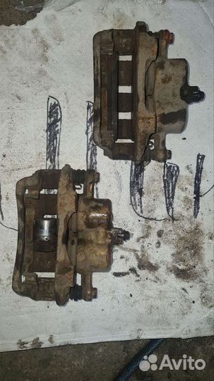 Тормозные супорта нисан сканлайн R33 R34