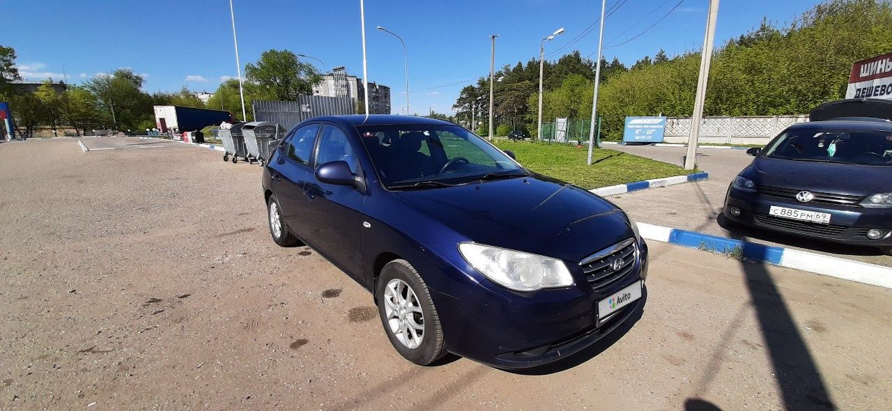 Hyundai Elantra: фото владельца