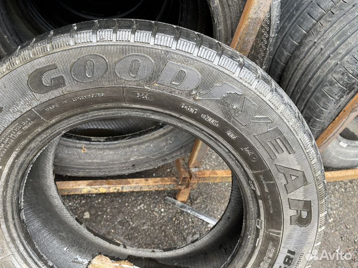 Goodyear Eagle Touring 185/70 R14 88H