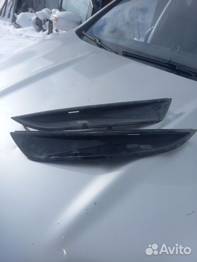 Ресничка фары форд куга 1