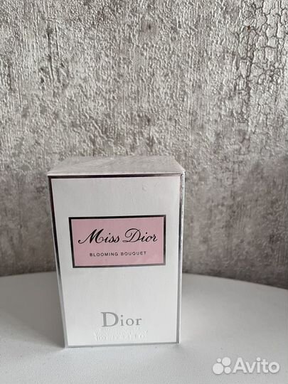 Туалетная вода Miss Dior Blooming Bouquet